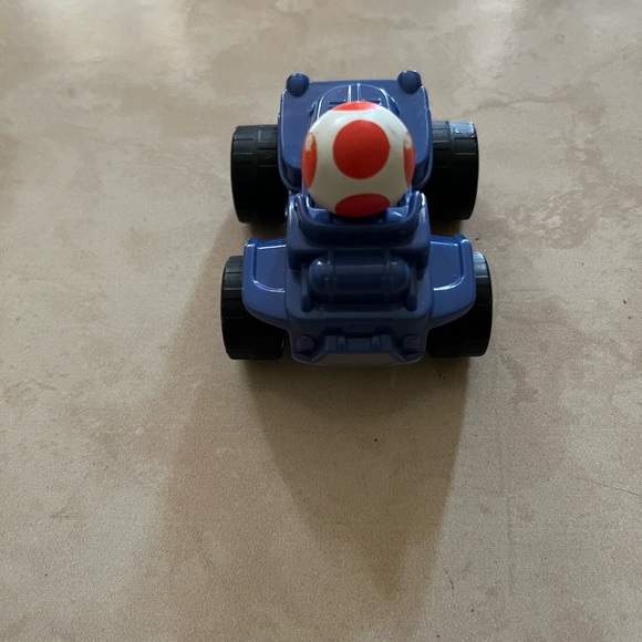 Princess and Toad Racer Toy Car Set - Picture 7 of 11